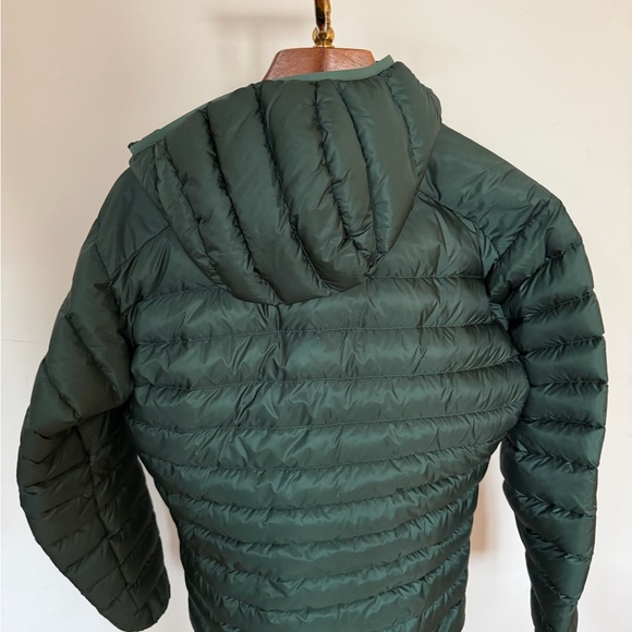 Arc'teryx Men's Forest Green Puffer Jacket - Picture 2 of 3